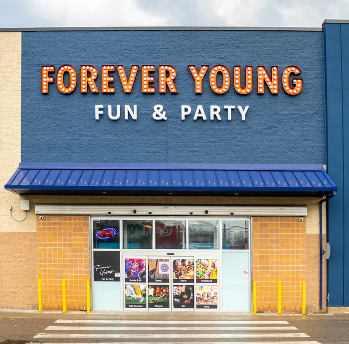 Forever Young Fun & Party entrance